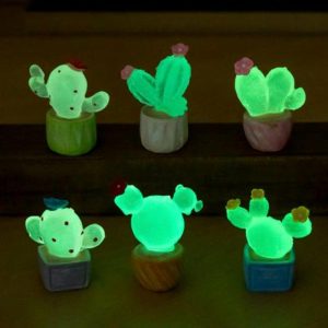 Ornaments |   1/6Pcs Luminous Cactus Figurine Set Unique Resin Ornaments Glow-In-The-Dark Desert Plant Sculpture Cactus Outdoor Garden Decoration Ornaments as the picture