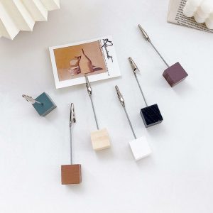 Ornaments |   1Pcs Retro Color Wood Memo Clip Table Wooden Display Stand Mini Holder For Notes Photocard Desk Accessories Ornaments as the picture